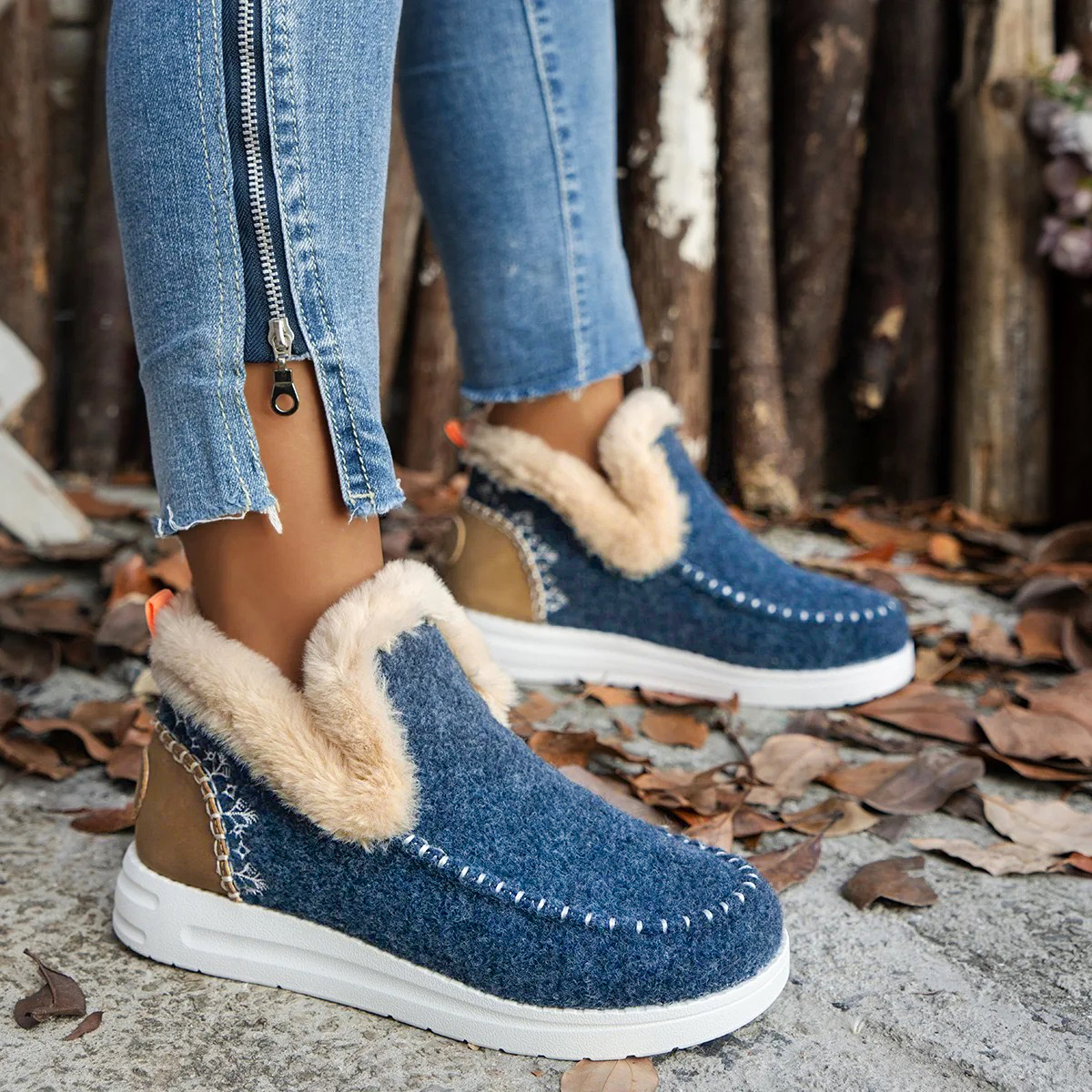 Fleece Bloom Boots
