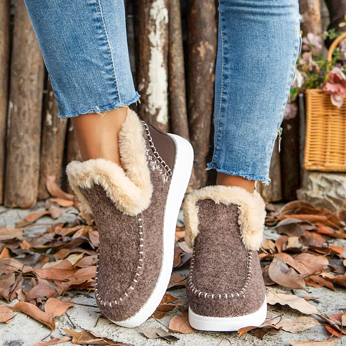Fleece Bloom Boots