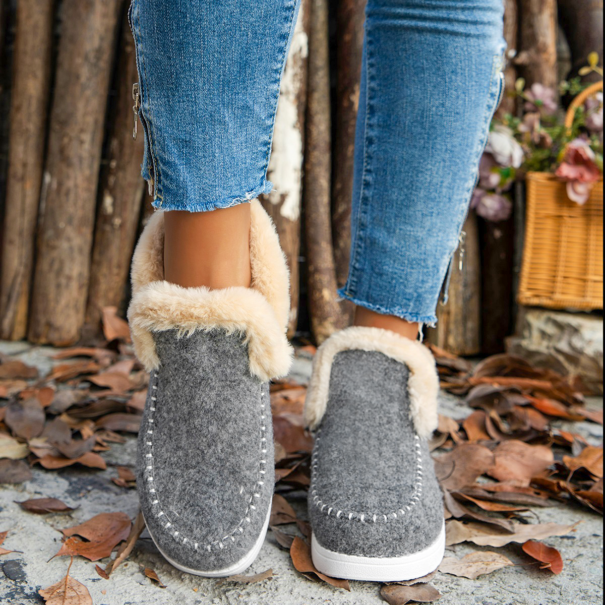 Fleece Bloom Boots