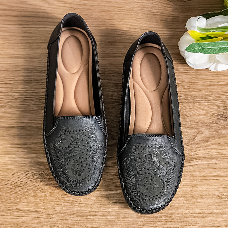 Luna-Leather-Moccasins