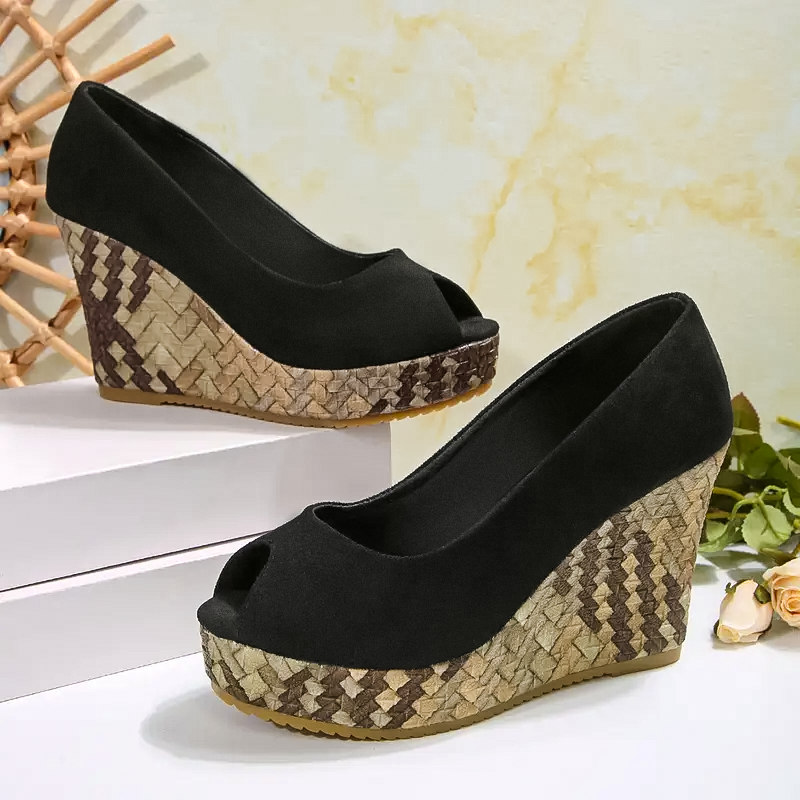 Signora-Wedge-Sandals