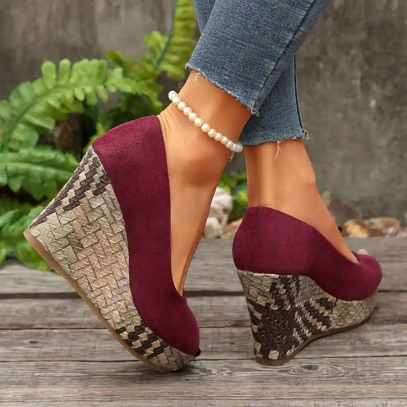 Signora-Wedge-Sandals