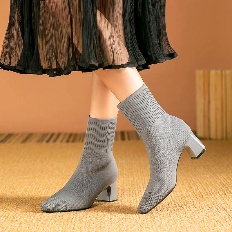 Vittoria-Knit-Boots